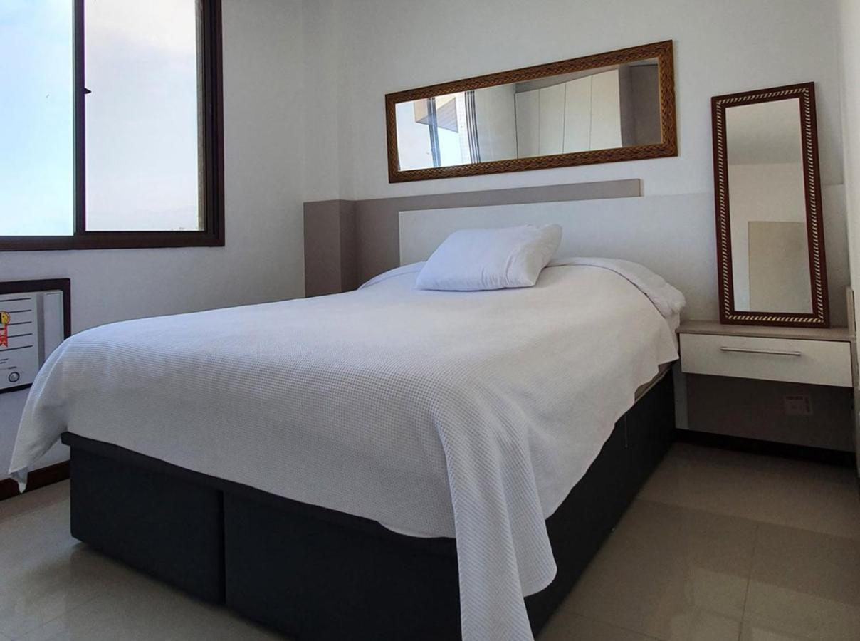 דירות ריו דה ז'ניירו Acolhedor Flat A Beira-Mar Na Barra Da Tijuca מראה חיצוני תמונה